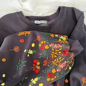 Womens Zara floral top